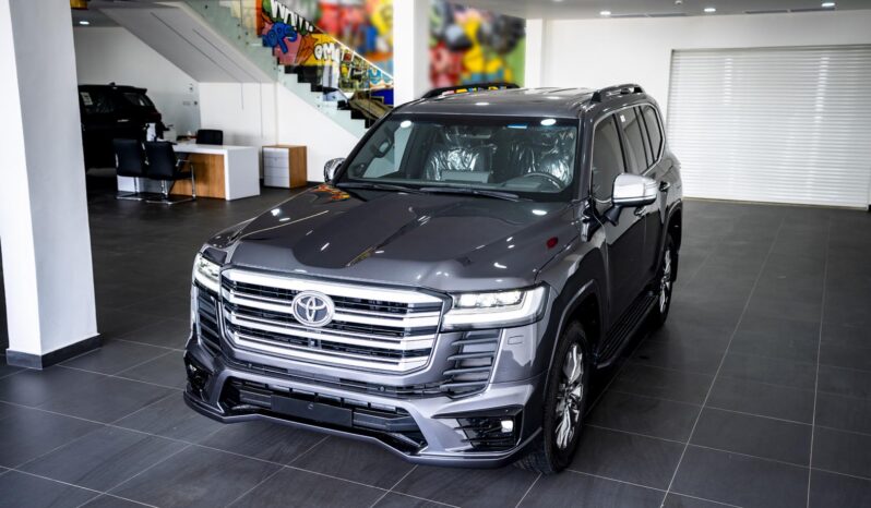 
								Land Cruiser VXR full									