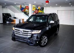 
										Land Cruiser VXR full									