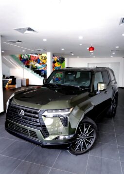 
										Lexus GX 550 Green SUV full									