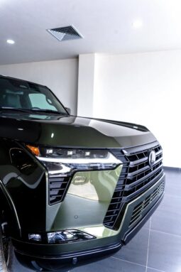 
										Lexus GX 550 Green SUV full									