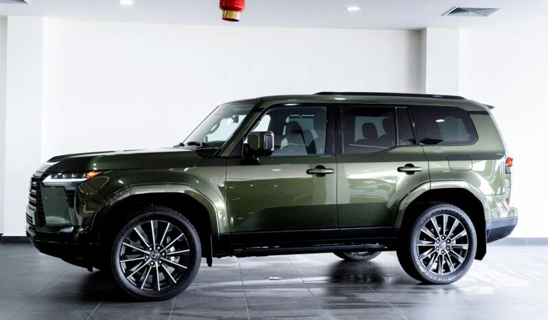 
								Lexus GX 550 Green SUV full									