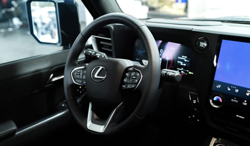 
								Lexus GX 550 Blue SUV full									