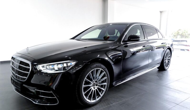 
								Mercedes Benz S500 full									