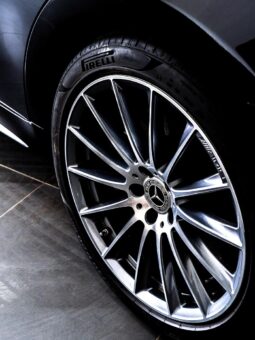 
										Mercedes Benz S500 full									