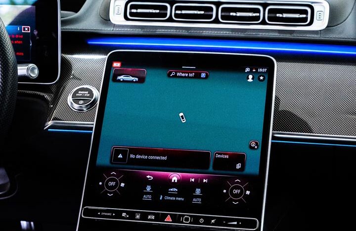 
								Mercedes Benz S500 full									