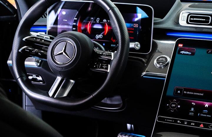 
								Mercedes Benz S500 full									