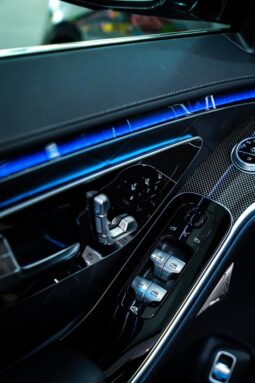 
										Mercedes Benz S500 full									