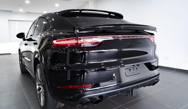 
								Porsche Cayenne Turbo full									