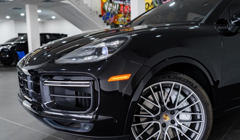 
								Porsche Cayenne Turbo full									