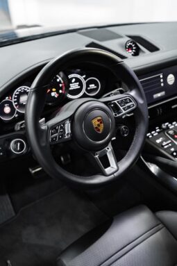 
										Porsche Cayenne Turbo full									