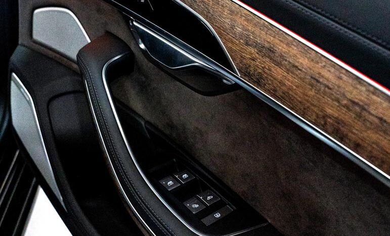 
								Audi AB Qualtro full									