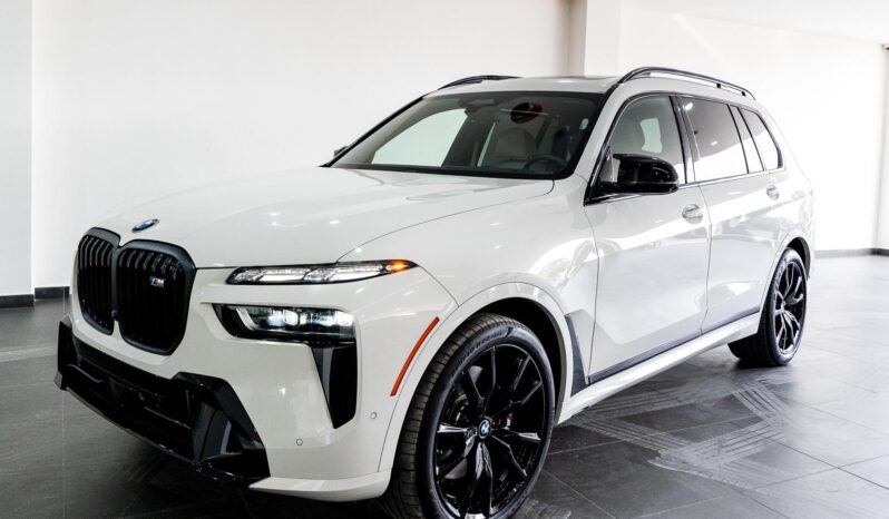 
								BMW X7 M60i full									