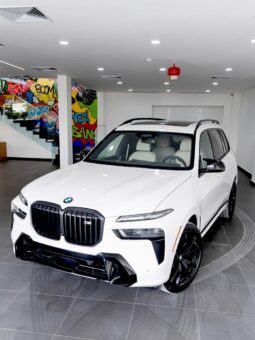 
										BMW X7 M60i full									
