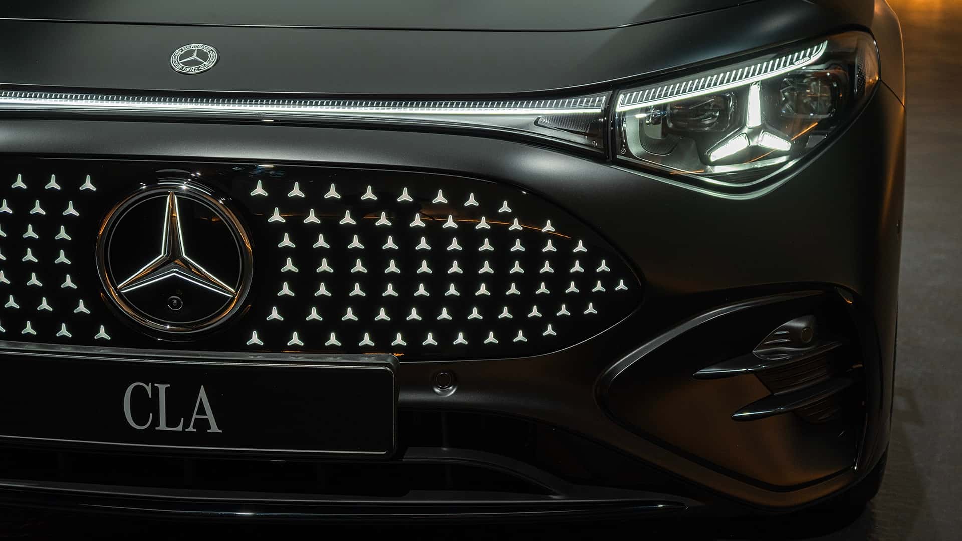 mercedes-cla-in-stuttgart