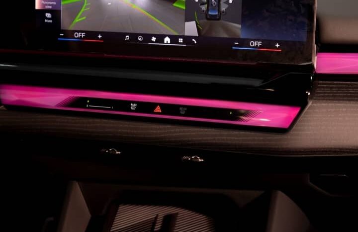 
								BMW 5 Series 520i (2025) full									