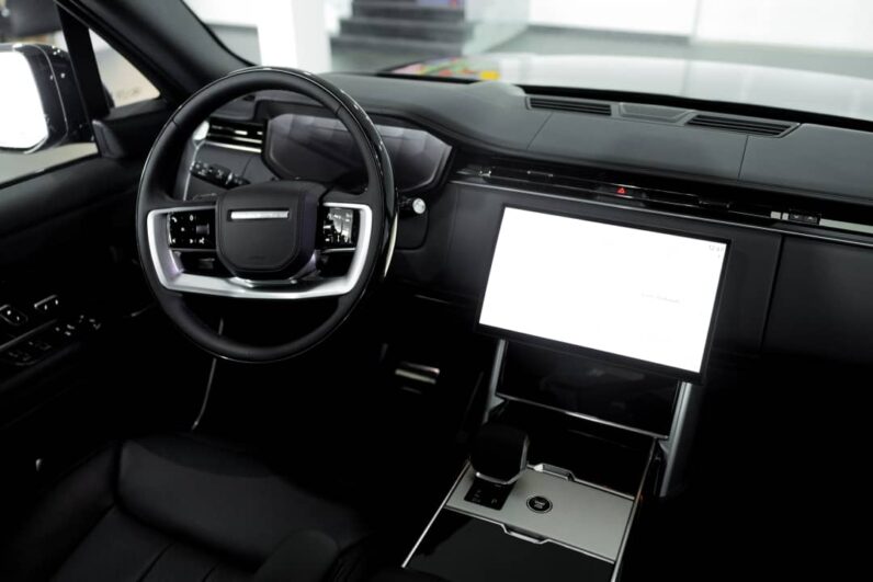 Range Rover Autobiography (2025)