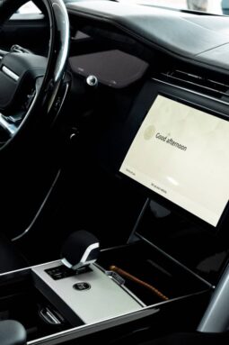 
										Range Rover Autobiography (2025) full									