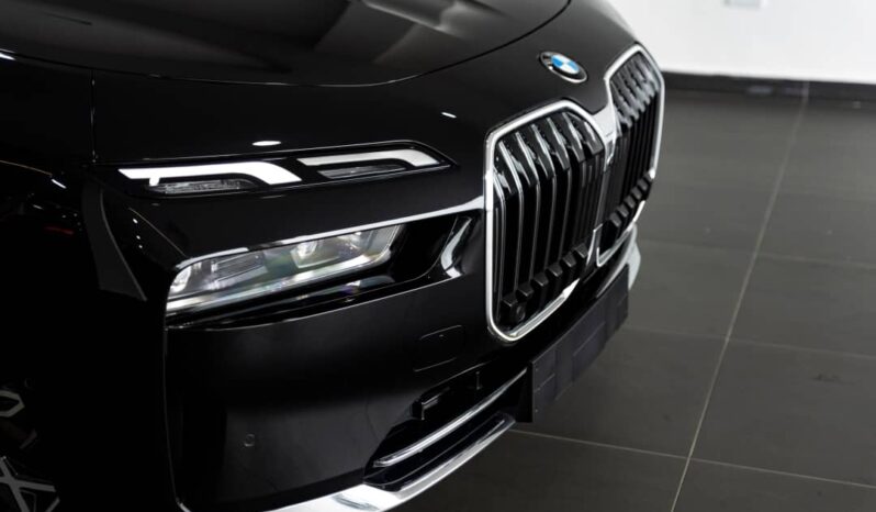 
								BMW 7 Series 735i (2025) full									