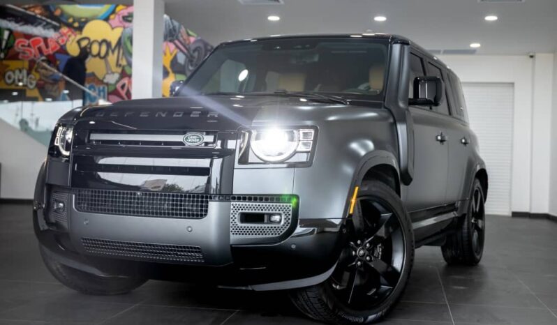 
								Land Rover Defender V8 (2025) full									