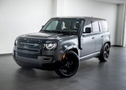
										Land Rover Defender V8 (2025) full									