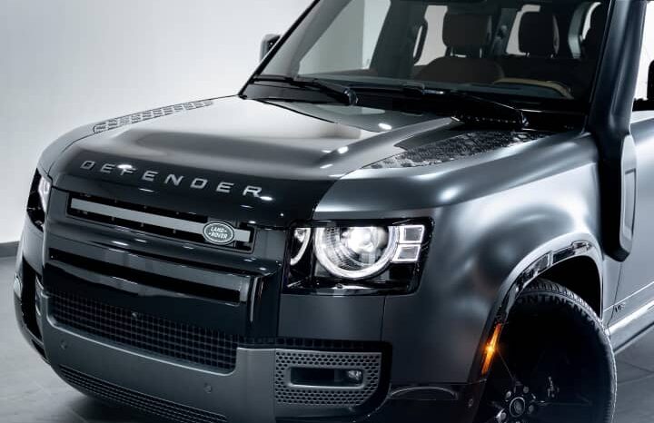 
								Land Rover Defender V8 (2025) full									