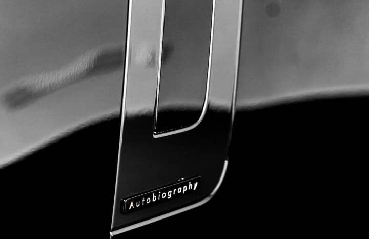 
								Range Rover Autobiography (2025) full									