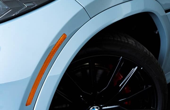 
								BMW X6 xDrive40i Sport full									