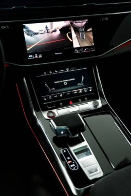 
										Audi RS Q8 (2025) full									