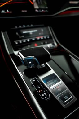 
										Audi RS Q8 (2025) full									