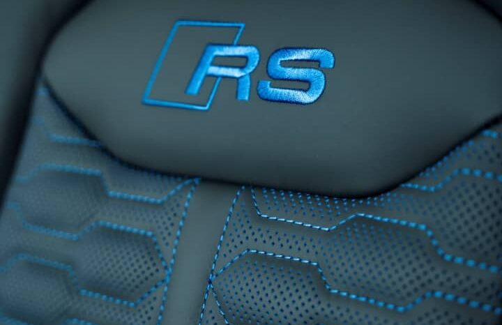 
								Audi RS Q8 (2025) full									