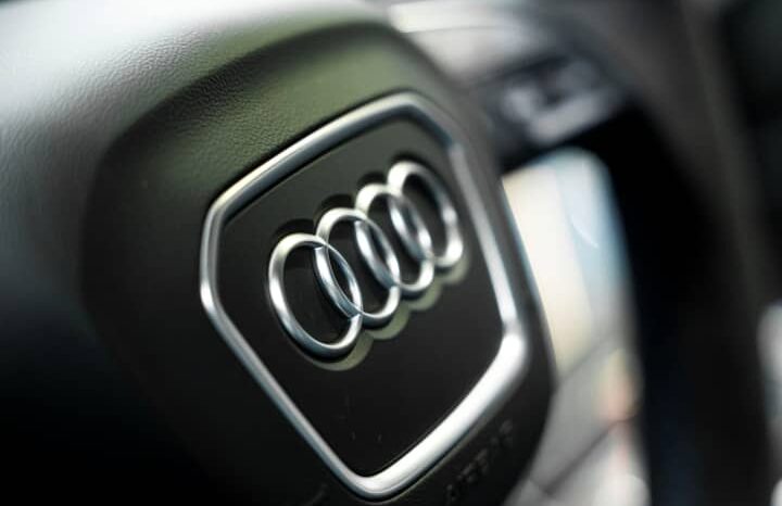 
								Audi RS Q8 (2025) full									