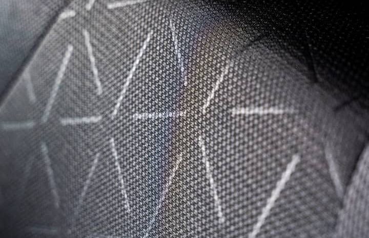 
								Toyota RAV4 Hybrid (2025) full									