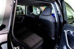 
										Toyota RAV4 Hybrid (2025) full									