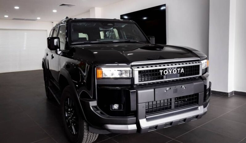 
								Toyota Land Cruiser Prado Black full									