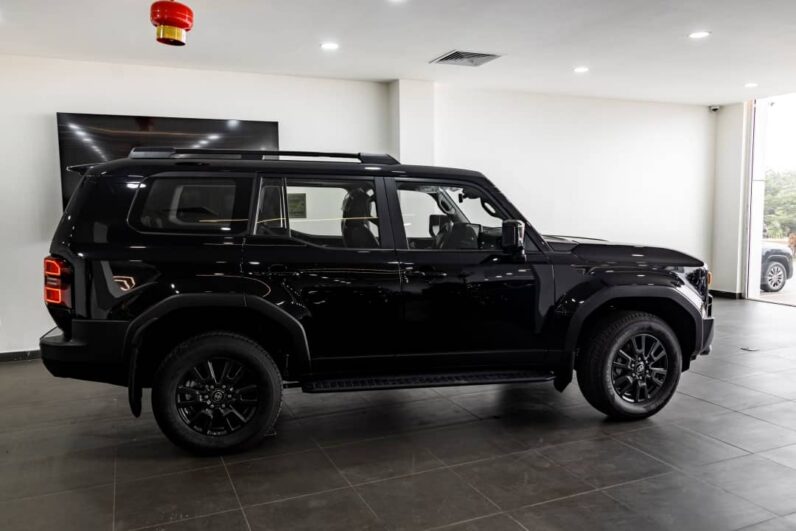 Toyota Land Cruiser Prado Black
