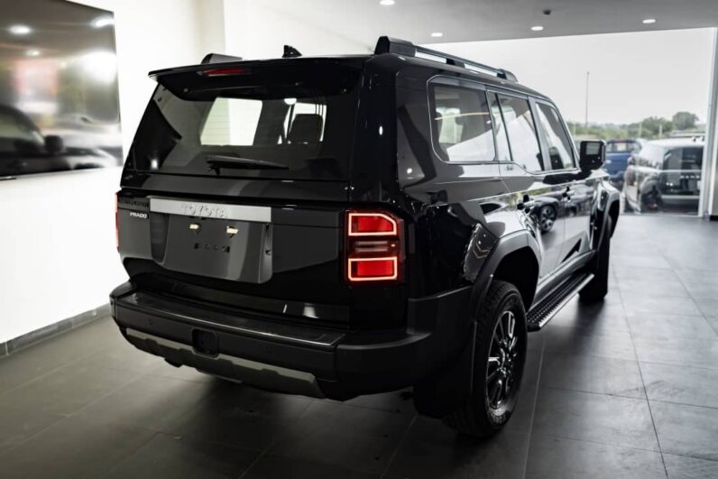 Toyota Land Cruiser Prado Black