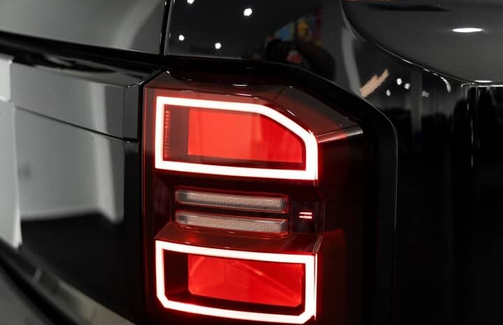 
								Toyota Land Cruiser Prado Black full									