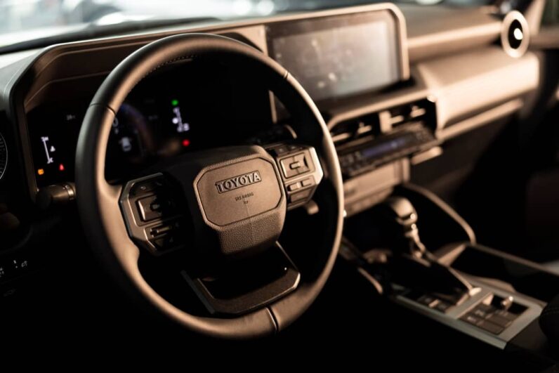 Toyota Land Cruiser Prado Black