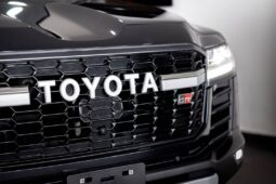 
										Toyota Land Cruiser Prado Black full									